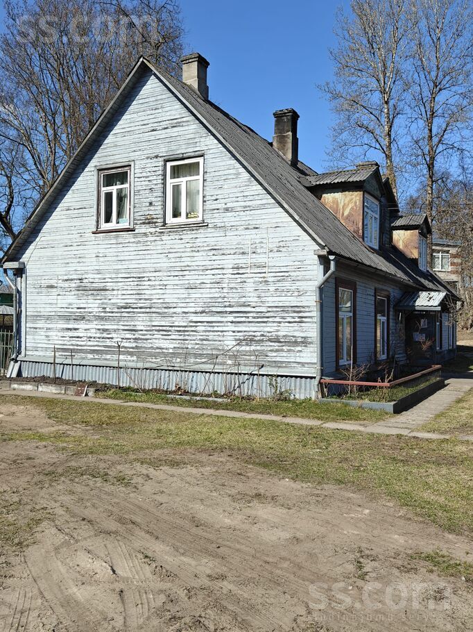 Dombrovska 7, Rīga — dzivoklis