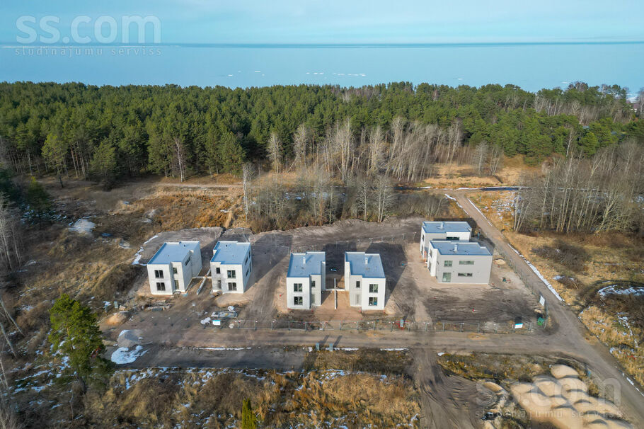 Lupīnu iela 2, Jūrmala — maja