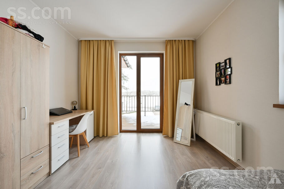 Saulpādes, Turkalne, Ogre un raj., Ikšķiles l. t. — maja