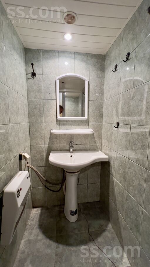 Dārziņu Dīķu iela 3, Ogre un raj., Ogre — maja