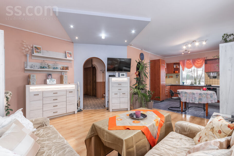 Salaspilī 3, Rīgas rajons, Salaspils — maja