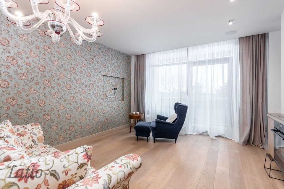 Tīklu iela 11, Jūrmala