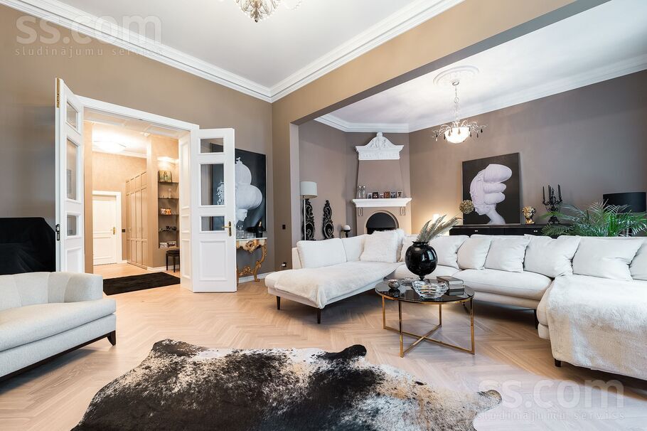 Elizabetes 22, Rīga — dzivoklis