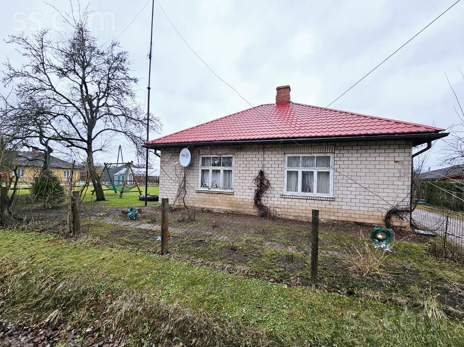 Kluba iela 2, Limbaži un raj., Staicele — maja