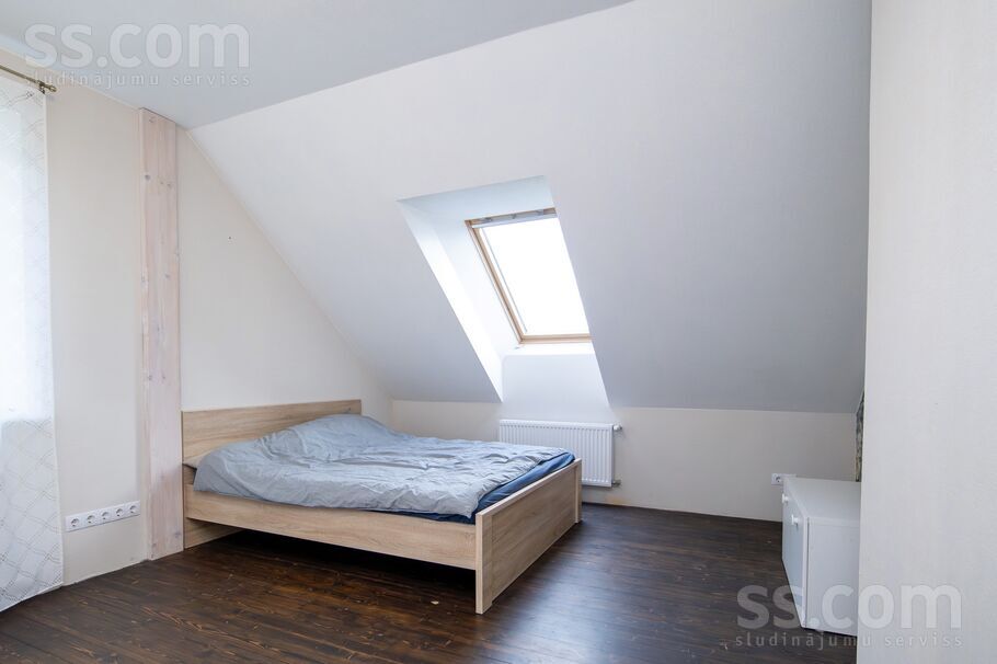 Vecpēteri, Rīgas rajons, Sigulda — maja