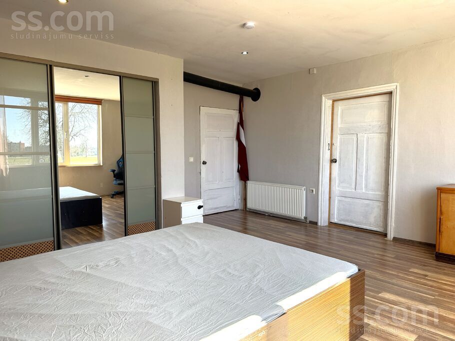 Ezermalas, Jūdaži, Rīgas rajons, Siguldas pag. — maja