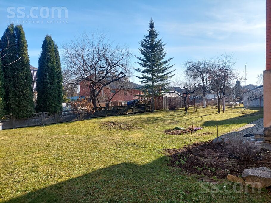 Pilātu iela 24, Valmiera un raj., Valmiera — maja