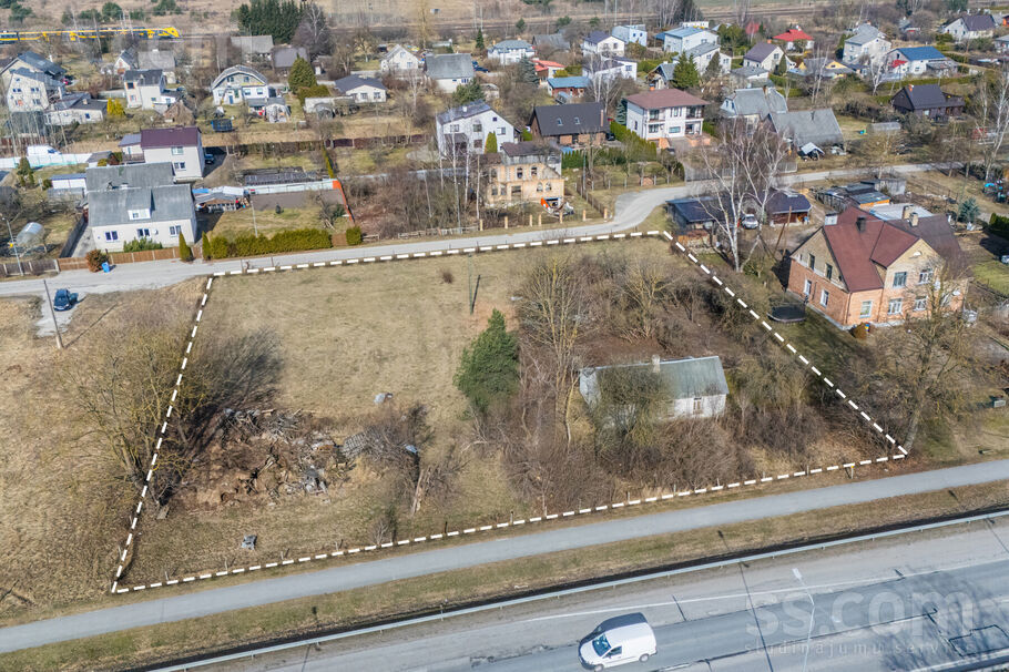 Bullīt-Nāburdziņi, Jaunolaine, Rīgas rajons, Olaines pag. — zeme