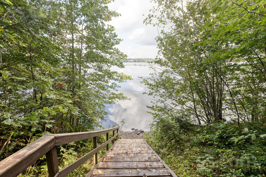 Rožkalni 2, Ogre un raj., Birzgales pag. — maja