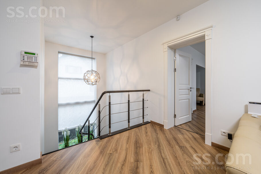 Basu, Rīga — maja