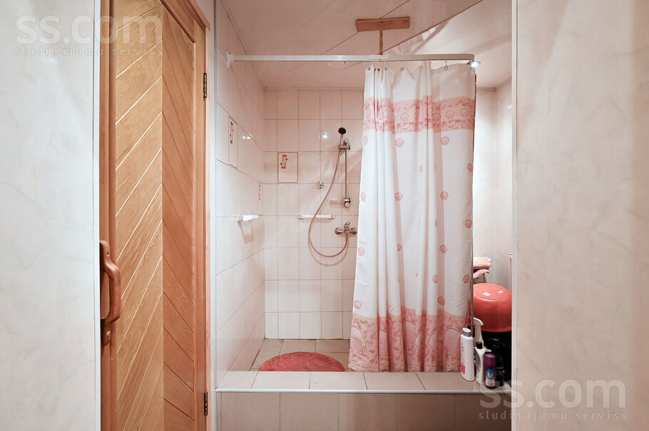 Miezītes ceļš 70b, Jelgava un raj., Jelgava — maja