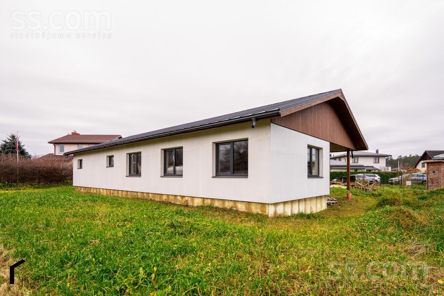 Runcīšu 3, Krogsils, Rīgas rajons, Ķekavas pag. — maja