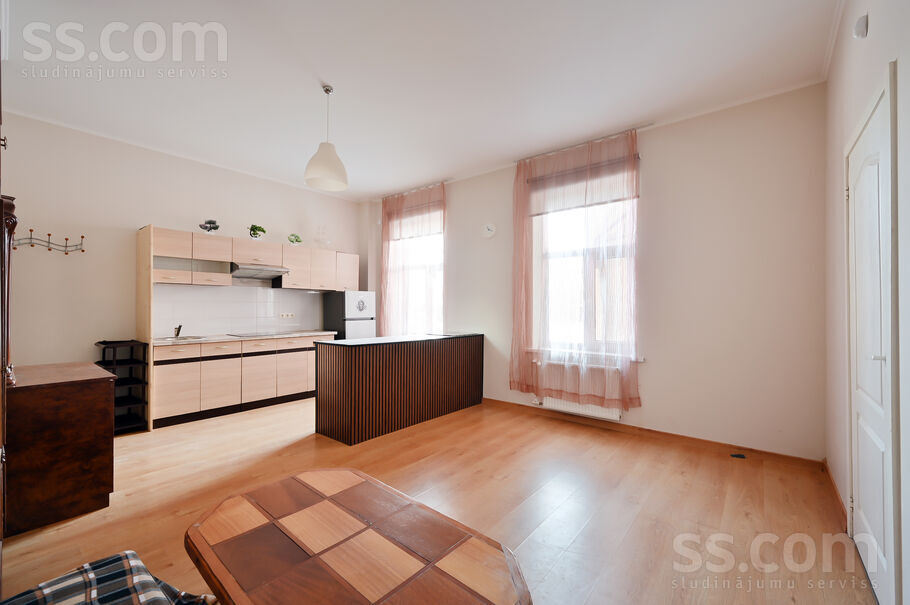 Ezera 17, Rīga — dzivoklis