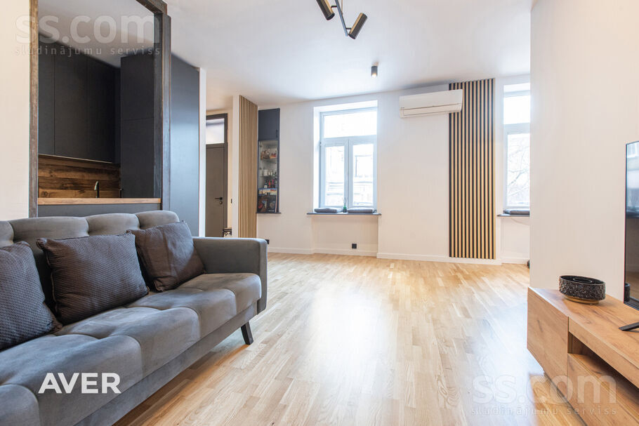 Lāčplēša 52, Rīga — dzivoklis