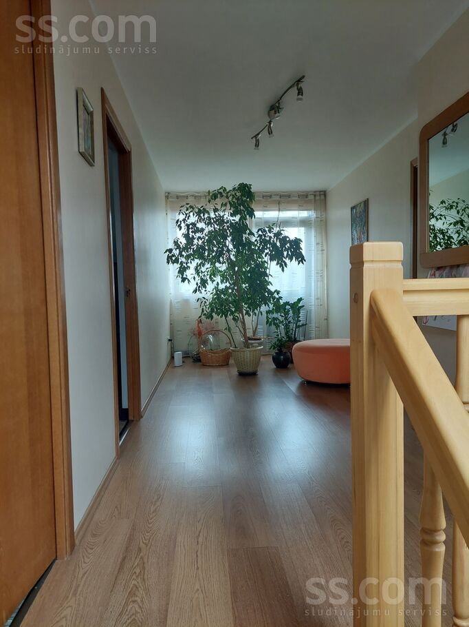 Upmaļu, Ogre un raj., Ikšķile — maja