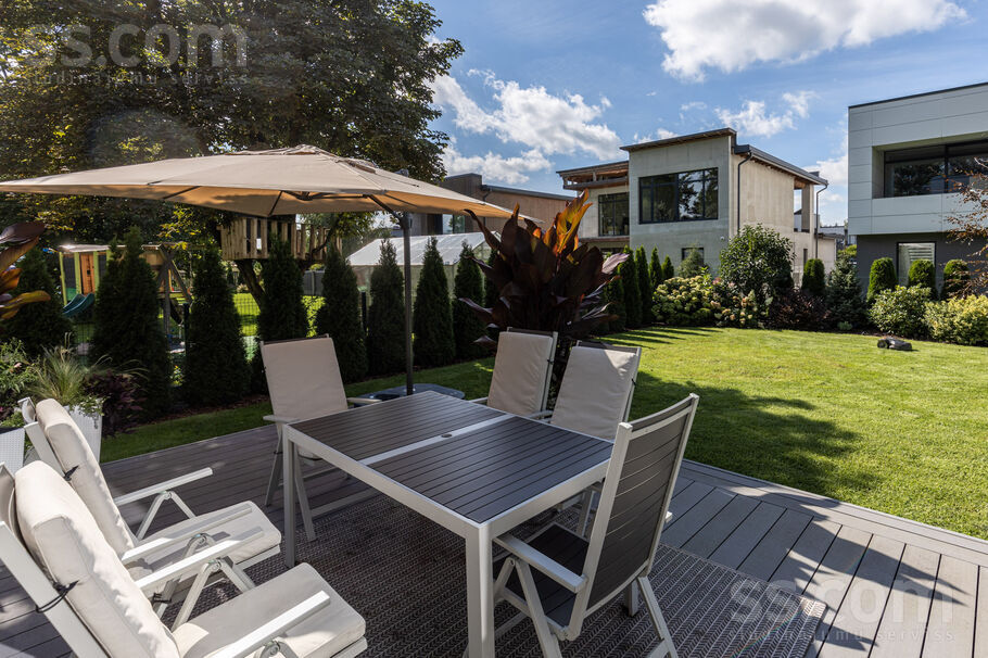 Lielā iela 52, Mārupe, Rīgas rajons, Mārupes pag. — maja