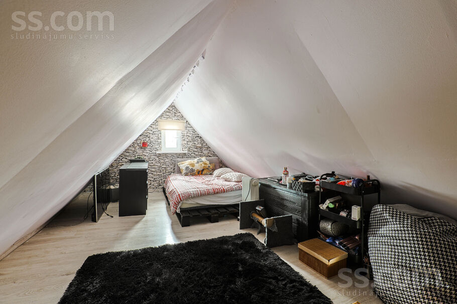 Upmalas iela 25, Jeņči, Rīgas rajons, Ķekavas pag. — maja