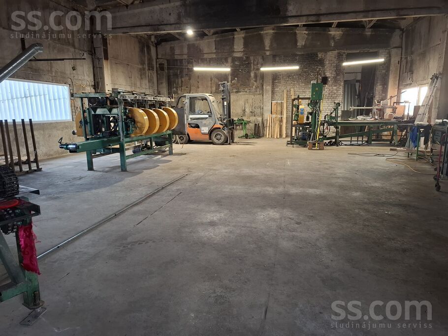 Parka iela dimanti, Staburags, Aizkraukle un raj., Staburaga pag. — telpa