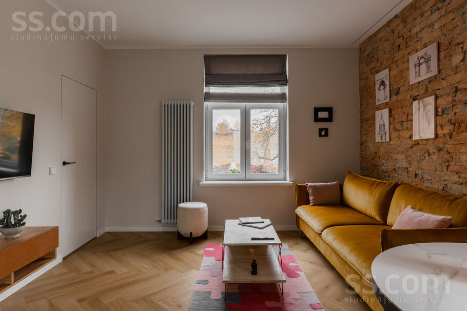 Jomas iela 46, Jūrmala — dzivoklis