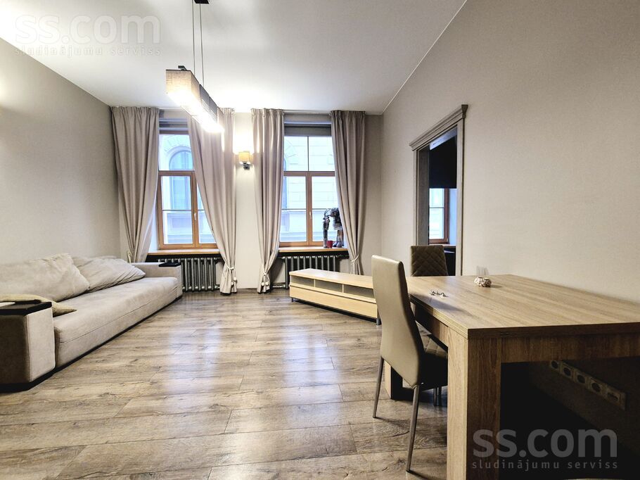 Aspazijas bulv. 30, Rīga — dzivoklis