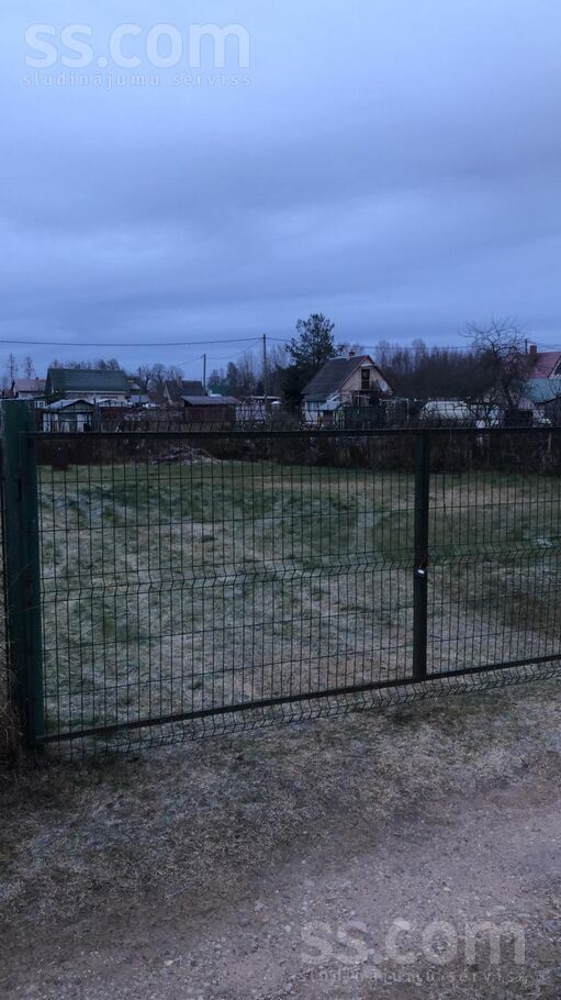 Vasarnīcas 60, Vasarnīcas, Daugavpils un raj., Naujenes pag. — zeme