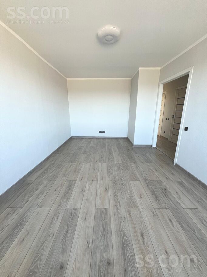 Tirgus iela 3 28, Valmiera un raj. — dzivoklis