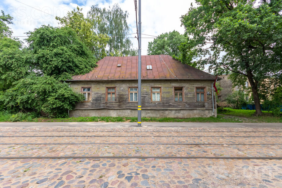 Latgales 99, Rīga — maja