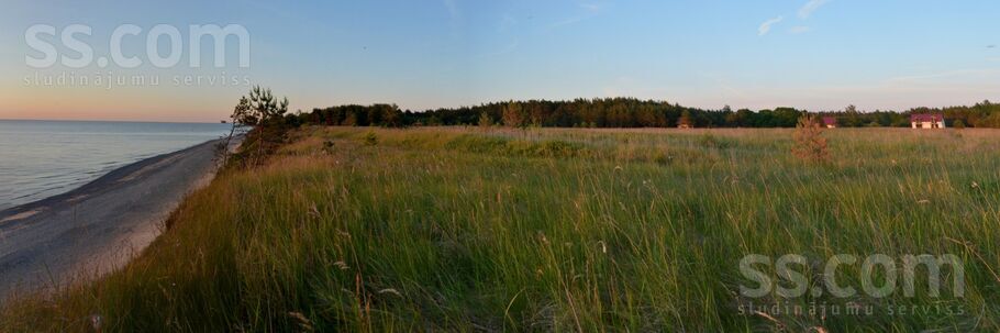 Kļavnieki, Ulmale, Liepāja un raj., Sakas pag. — maja