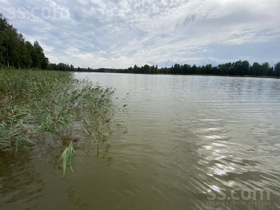 Cerību Līcis, Talsi un raj., Valdemārpils l. t. — zeme