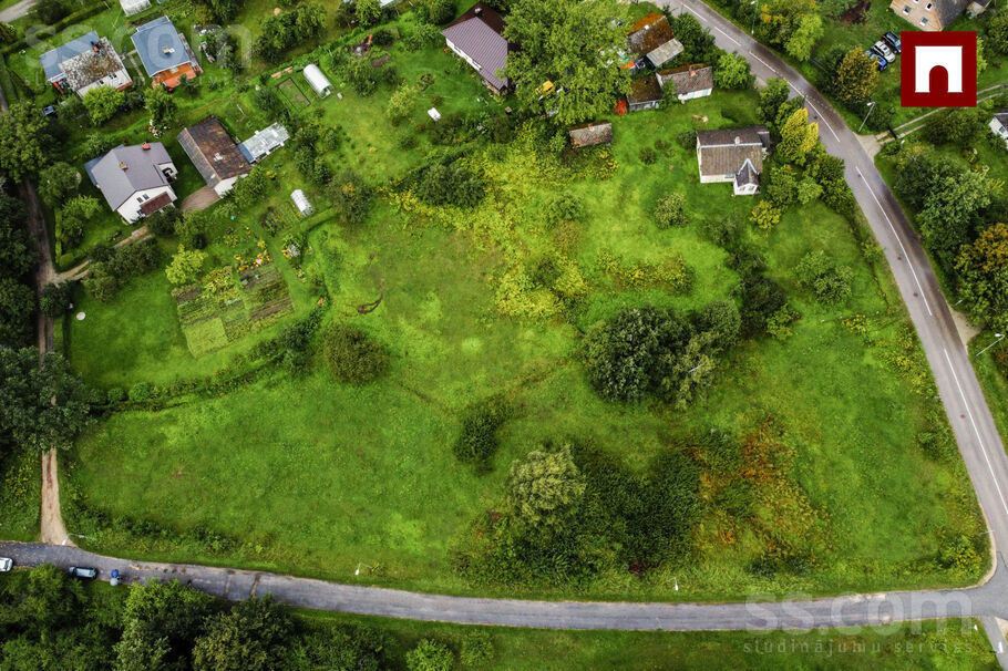 Upes 1, Zvejniekciems, Saulkrastu l. t. — zeme