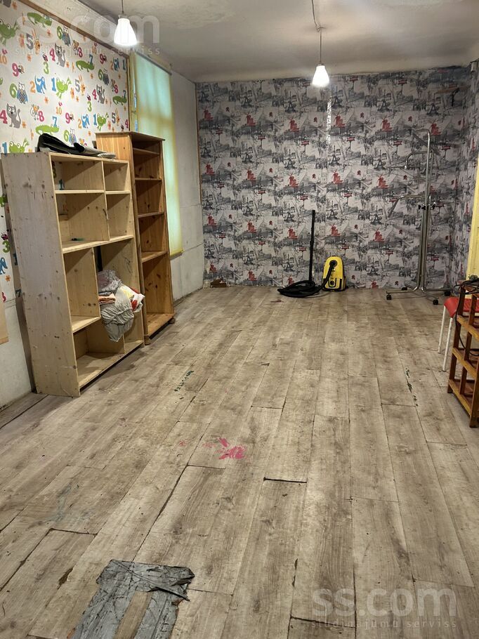 M. Šķērsiela 4, Rīga — maja