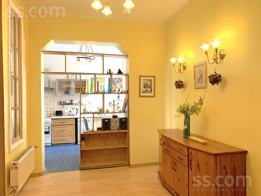 Meža prospekts 61, Jūrmala — maja