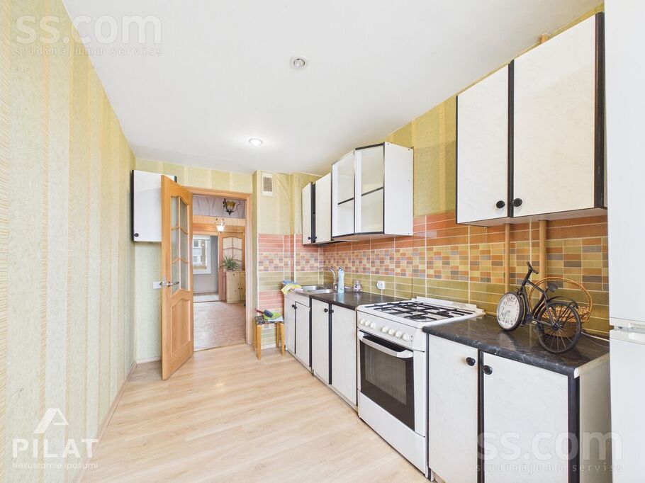 Reiņu meža iela 2, Liepāja un raj., Liepāja — dzivoklis