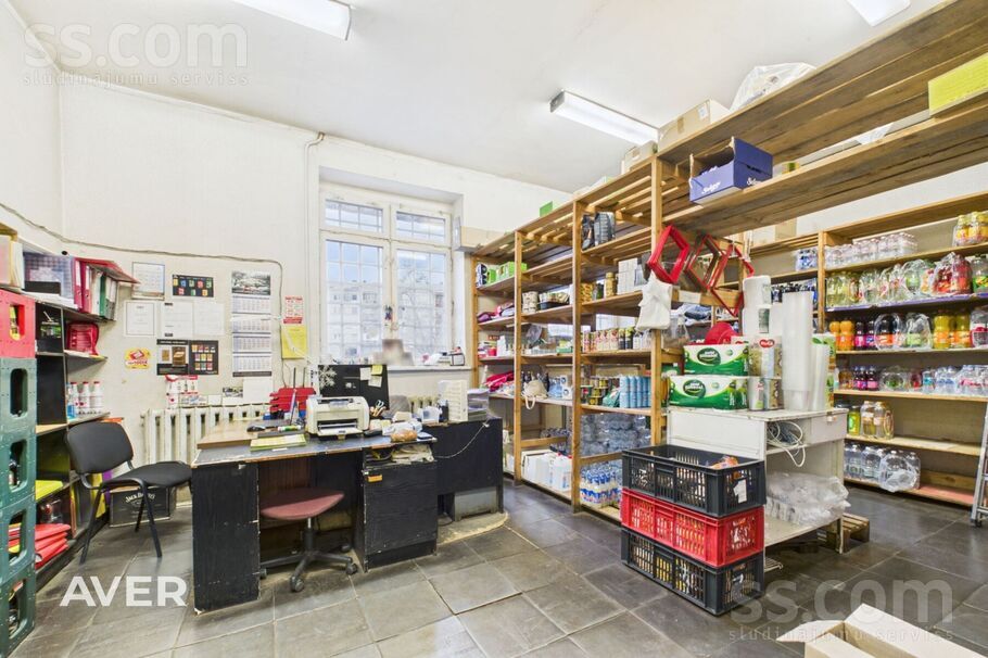 Raiņa iela 12, Valka un raj., Valka — telpa