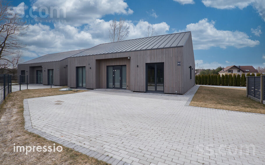 Dreimaņu 19, Mežāres, Rīgas rajons, Babītes pag. — maja