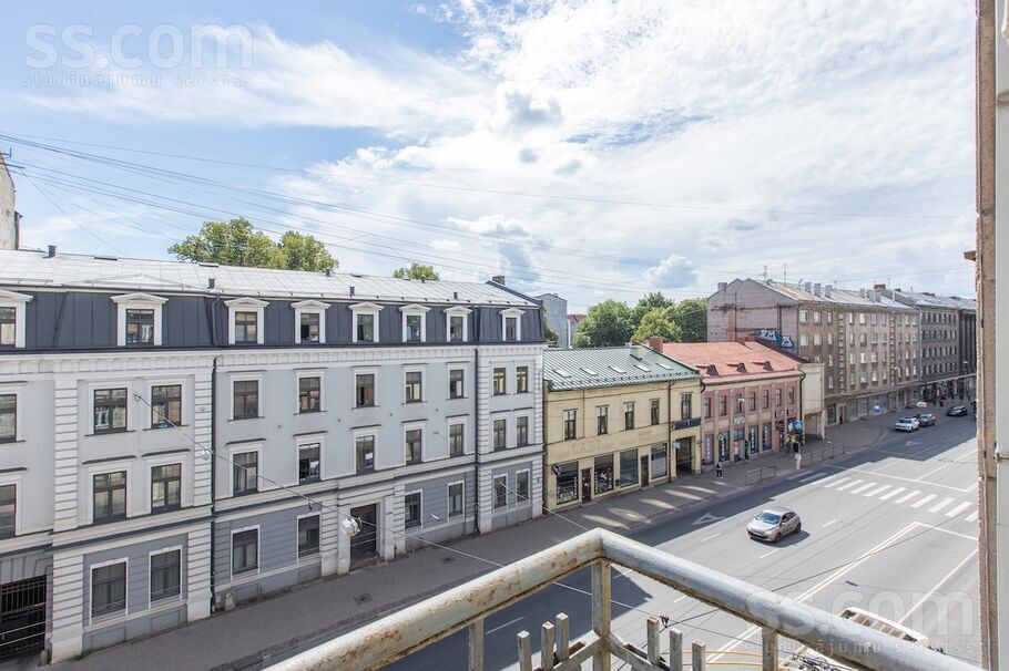 Brīvības 99, Rīga — dzivoklis