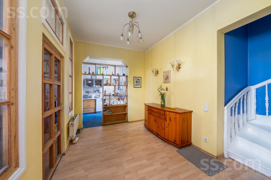 Meža prospekts 61, Jūrmala — maja