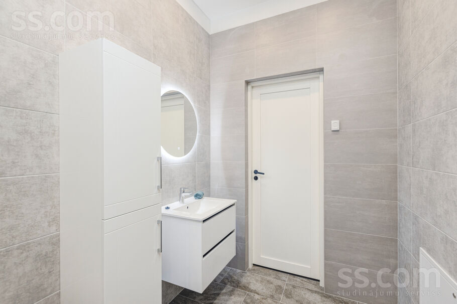 Rītausmas iela 1, Mārupe, Rīgas rajons, Mārupes pag. — maja