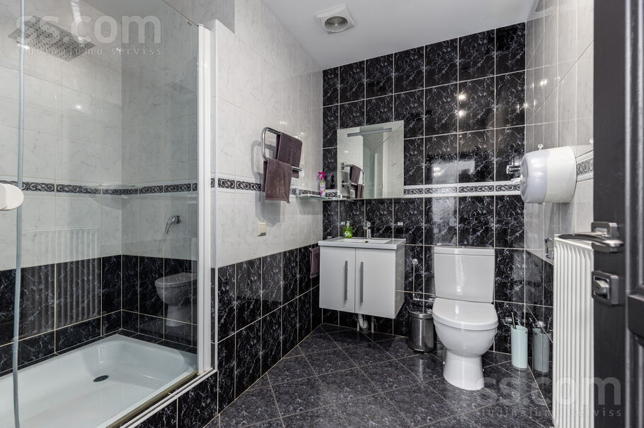 Sadovņikova 21, Rīga — birojs