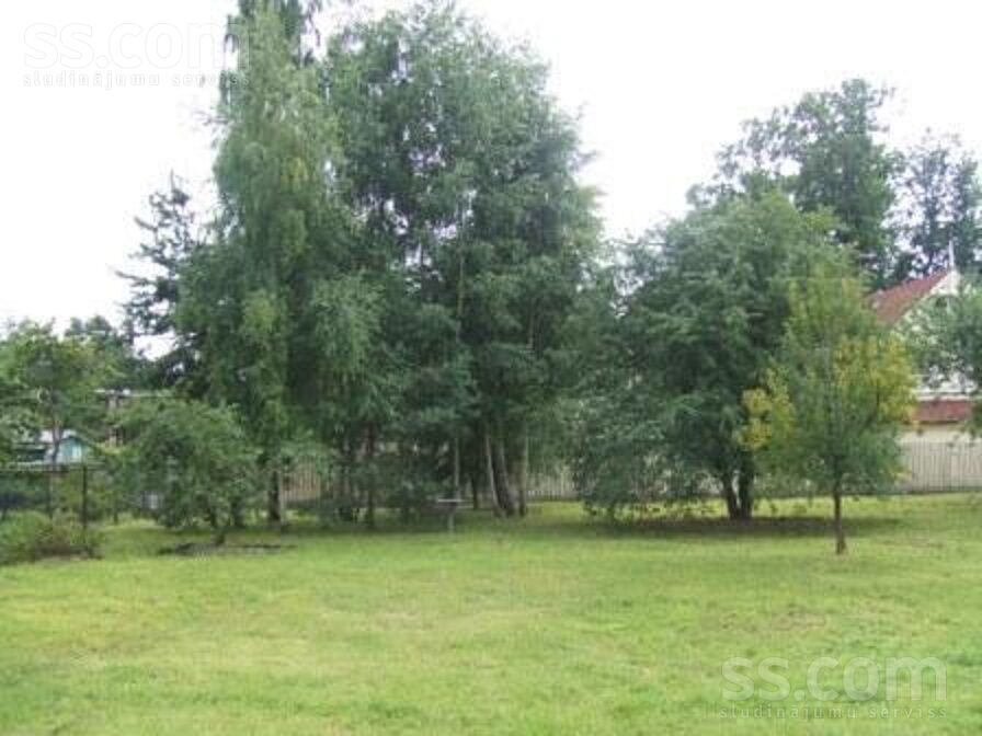 Pededzes 3, Jūrmala — zeme