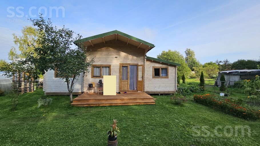 Mežvidi 36, Jelgava un raj., Jelgava — maja