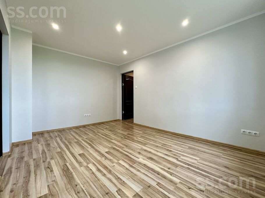 Podnieku 4, Valmiera un raj., Valmiera — dzivoklis