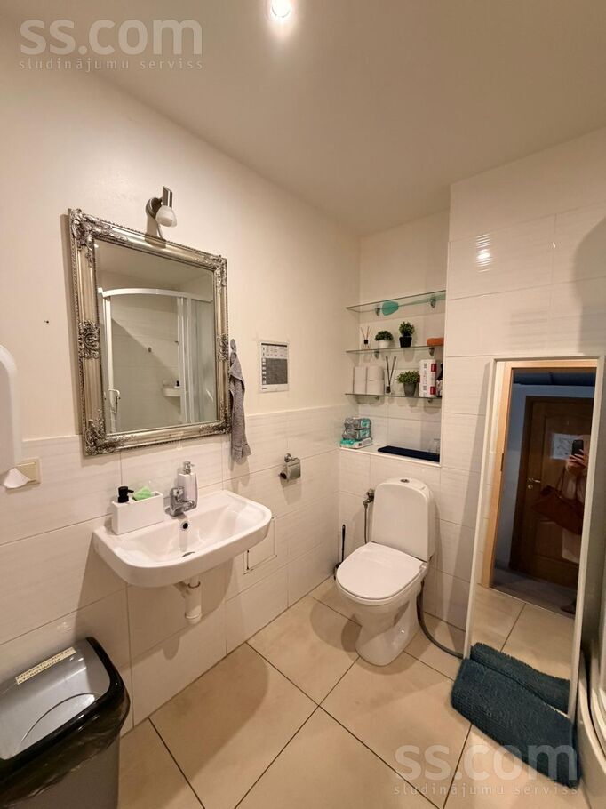 Brīvības gatve 386, Rīga, Jugla — telpa