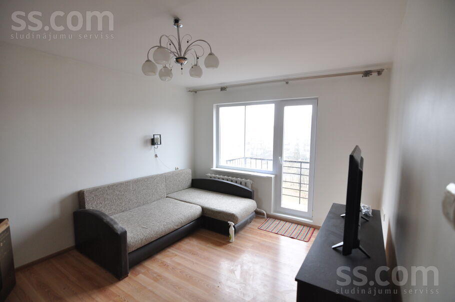 Lokomotīves 80, Rīga — dzivoklis