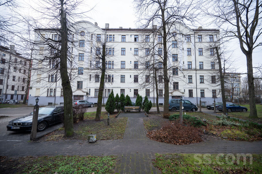 Ganību d. 15a, Rīga — dzivoklis