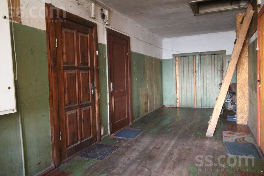 Zaļā 18, Preiļi un raj., Preiļi — dzivoklis