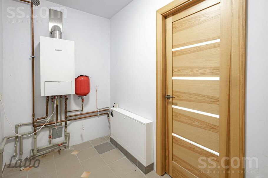 Romas 1a, Jelgava un raj., Jelgava — maja