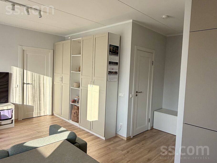 Mazā robežu Iela 1, Ulbroka, Rīgas rajons, Stopiņu nov. — dzivoklis