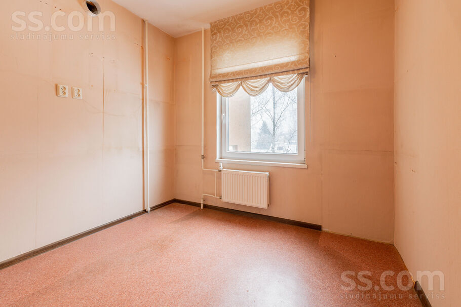 Traleru 19, Rīga — dzivoklis