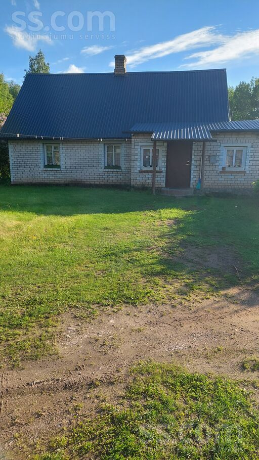 Gravnieki, Daugavpils un raj., Kalkūnes pag. — maja